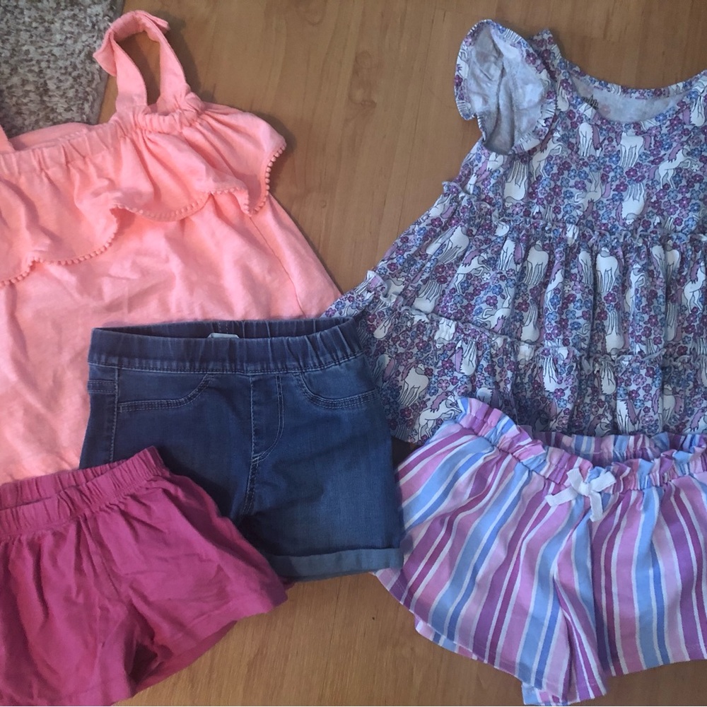Girls' Summer Clothing Bundle - Pink, Blue & Floral. 4T like new